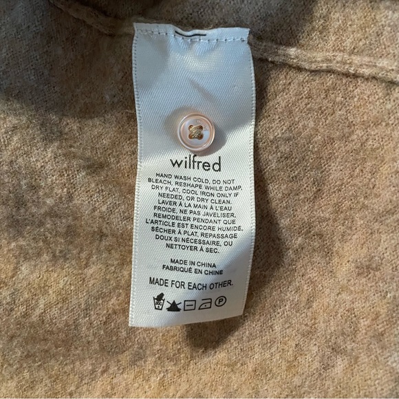 Aritzia Tan Cardigan Sweater - Picture 11 of 12